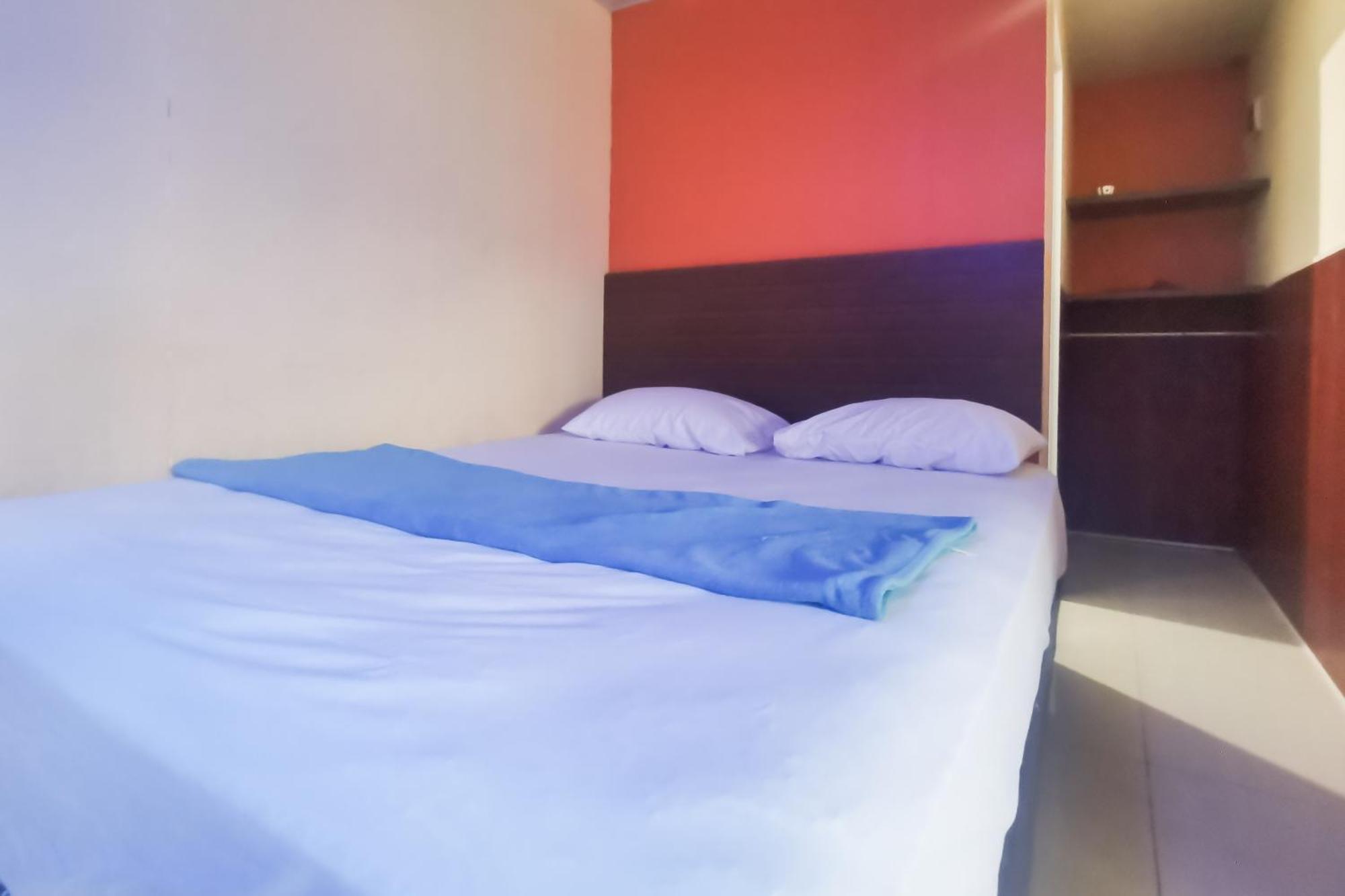 Hotel Container Inn Mitra Reddoorz Gadok Exteriér fotografie