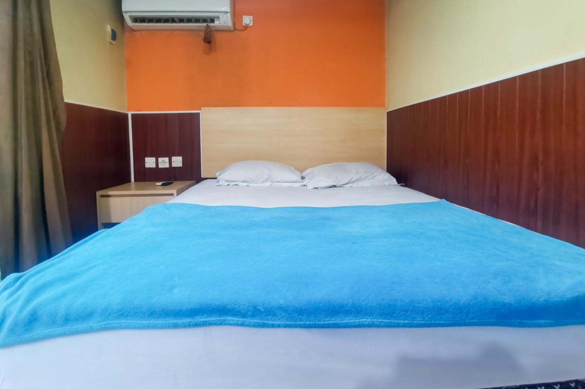 Hotel Container Inn Mitra Reddoorz Gadok Exteriér fotografie