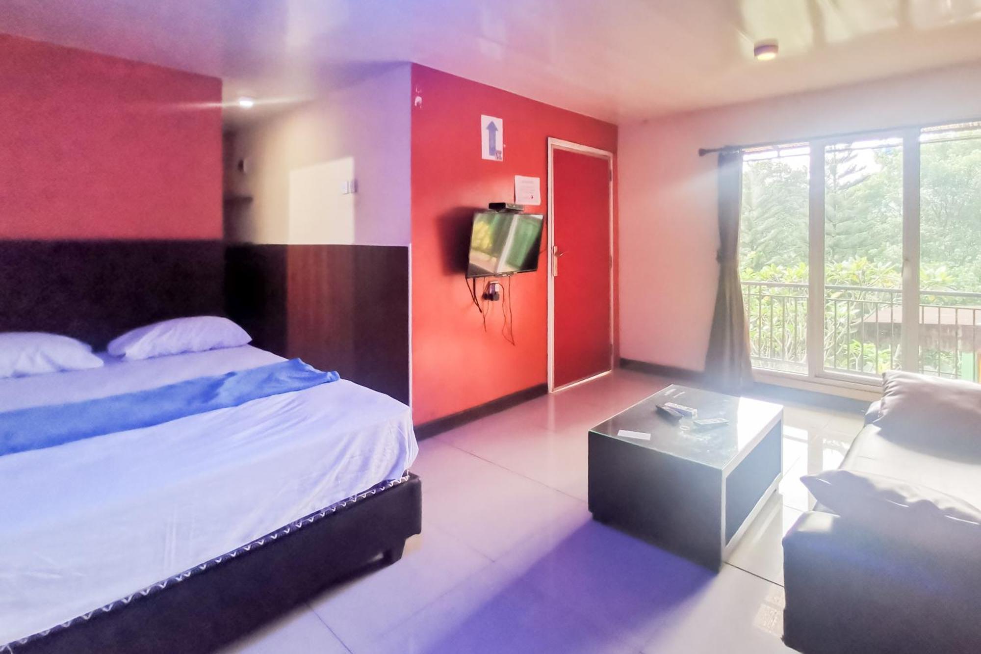 Hotel Container Inn Mitra Reddoorz Gadok Exteriér fotografie